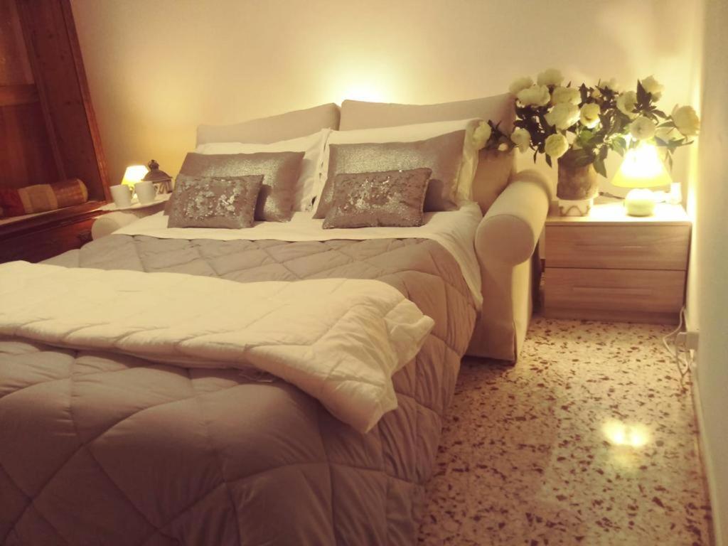 Appart Dormire Nel Cuore Di Foligno Room photo